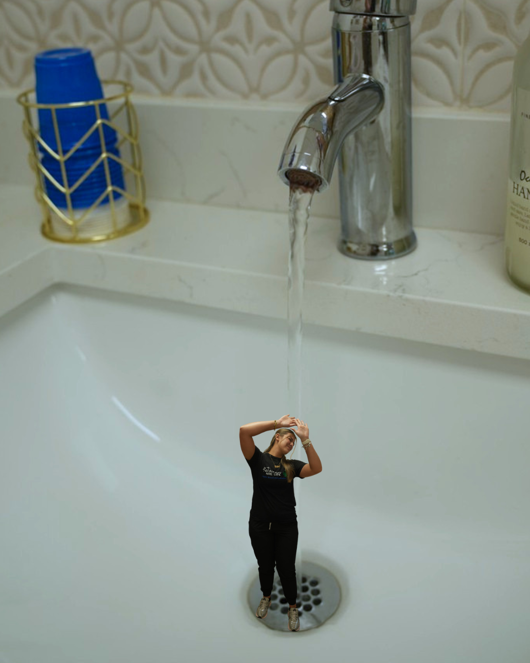 Rinsing at the sink